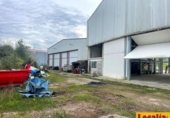 Local comercial Industrial en alquiler con 600m² en Gajano, CA-141 foto