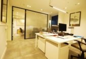 Local comercial en alquiler con 400m² en Barcelona, en la zona de la Dreta de l'Eixample, Carrer del Rosselló foto