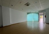 99m² locaux commerciaux pour vente à Herrera, Calle CASARICHE, 2 photo