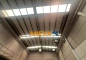 Nave Industrial en venta con 450m² en Málaga, en la zona de Cruz de Humilladero foto