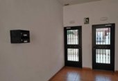 Local comercial en venta con 81m² en Algeciras, Calle El Cagancho foto