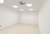 1200m² locaux commerciaux pour vente à Albacete, Calle Juan Sebastián Elcano photo