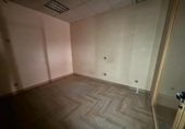 165m² commercial premises for sale in Algeciras, Calle Juan Morrison photo