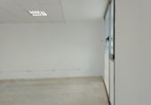 38m² bureau pour vente à Los Barrios, Calle Doctor Jiménez Díaz photo