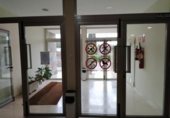 38m² bureau pour vente à Los Barrios, Calle Doctor Jiménez Díaz photo