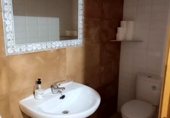 131m² office for sale in Plasencia, avenida de españa, 10600 photo