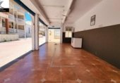 56m² locaux commerciaux pour vente à Carmona, dans le quartier de Les Petits-enfants, Avenida Constitución photo