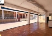 56m² locaux commerciaux pour vente à Carmona, dans le quartier de Les Petits-enfants, Avenida Constitución photo
