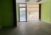 120m² commercial premises for sale in León, in the area of Market, Avenida de la Independencia photo