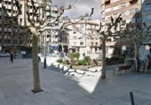 120m² commercial premises for sale in León, in the area of Market, Avenida de la Independencia photo