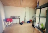 Local comercial
en venda
amb 324m² a Toral de los Vados, Calle Carral Cobo foto
