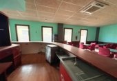 Local comercial
en venda
amb 324m² a Toral de los Vados, Calle Carral Cobo foto