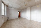 Local comercial en venta con 72m² en Peralada, Calle de las Malvas foto
