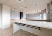 Local comercial en venta con 72m² en Peralada, Calle de las Malvas foto