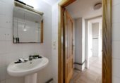 Local comercial en venta con 72m² en Peralada, Calle de las Malvas foto