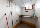 Local comercial en venta con 72m² en Peralada, Calle de las Malvas foto
