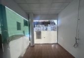 130m² locaux commerciaux pour location à Torremolinos photo