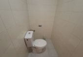 Local comercial en alquiler con 172m² en La Roda foto
