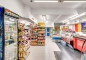 Local comercial en venta con 80m² en Figueras, Carrer de Caamaño foto