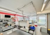 308m² commercial premises for sale in Barcelona, in the area of Sant Martí de Provençals, Carrer d'Andrade photo