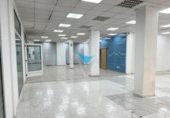 Local comercial en venta con 386m² en Manises, Camino de Paterna foto