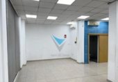 Local comercial en venta con 386m² en Manises, Camino de Paterna foto