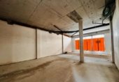 Local comercial en venta con 140m² en Vilafranca del Penedès, Plaça del Penedès foto