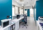 231m² commercial premises for sale in Granada, in the area of Campus, Calle Uruguay photo