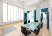 231m² commercial premises for sale in Granada, in the area of Campus, Calle Uruguay photo