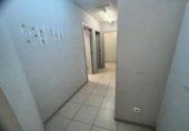 Local comercial en venta con 229m² en Madrid, en la zona de Palomeras Bajas, Avenida de Pablo Neruda foto