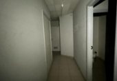 Local comercial en venta con 229m² en Madrid, en la zona de Palomeras Bajas, Avenida de Pablo Neruda foto