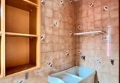 372m² building for sale in Manresa, in the area of Catalonia Square - Saldes, Carrer Bruc photo
