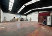 Local comercial Industrial
en venda
amb 1000m² a Oriola, Avenida de la Estación foto