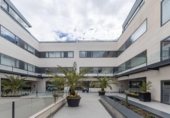 Oficina en venta con 190m² en Atarfe, Calle Granada foto