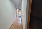 Oficinas en venta con 340m² en Segovia foto