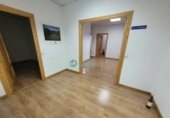 Oficinas en venta con 340m² en Segovia foto