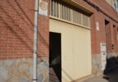 Local comercial en venta con 60m² en Elda foto