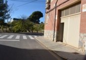 Local comercial en venta con 60m² en Elda foto