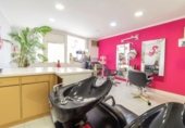 42m² hair salon for sale in Benalmádena, in the area of Honey Stream photo