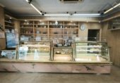 Local comercial en traspaso con 110m² en Vigo, en la zona de Teis foto