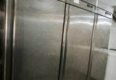 Local comercial en traspaso con 110m² en Vigo, en la zona de Teis foto