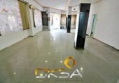 150m² locaux commerciaux pour vente à Villarreal, Calle de Santa Bárbara photo