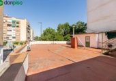 404m² building for sale in Granada, photo