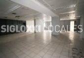298m² commercial premises for rent in Barcelona, in the area of Camp d'en Grassot and Gràcia Nova, Carrer de Roger de Flor photo