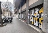 298m² commercial premises for rent in Barcelona, in the area of Camp d'en Grassot and Gràcia Nova, Carrer de Roger de Flor photo