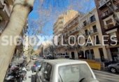 298m² commercial premises for rent in Barcelona, in the area of Camp d'en Grassot and Gràcia Nova, Carrer de Roger de Flor photo