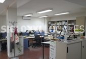 213m² commercial premises for sale in Barcelona, in the area of Sant Antoni, Carrer de Floridablanca photo
