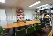 213m² commercial premises for sale in Barcelona, in the area of Sant Antoni, Carrer de Floridablanca photo