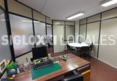 213m² commercial premises for sale in Barcelona, in the area of Sant Antoni, Carrer de Floridablanca photo