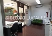 213m² commercial premises for sale in Barcelona, in the area of Sant Antoni, Carrer de Floridablanca photo
